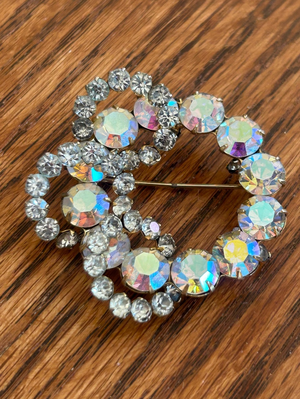Vintage Mid Century Aurora Borealis AB Rhinestone Open Wreath Pin Brooch